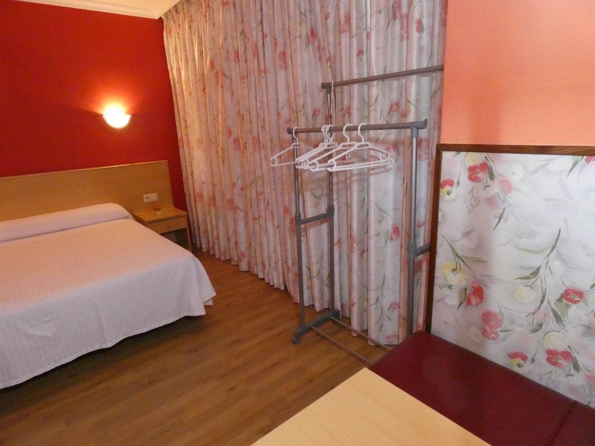 Motel Caldas Caldas de Reis Kültér fotó